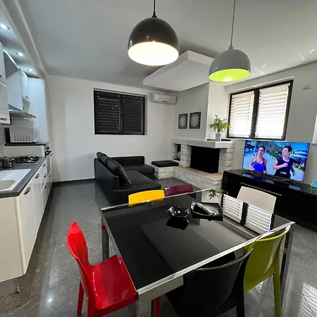 Aparthotel Agrifamily Village 4*
